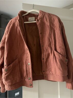 Universal Thread Quilted Utility Jacket in Dusky Rust 047